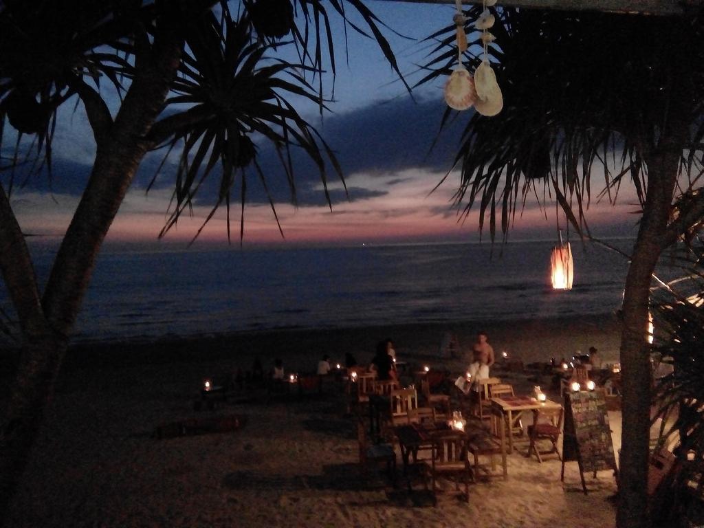 Pakgasri Guest House Koh Lanta Exterior photo